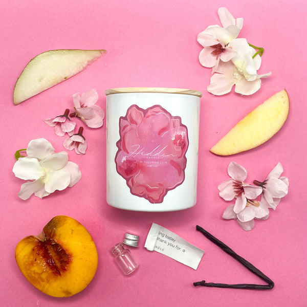 Blossoming Love - Fortune Telling Candle